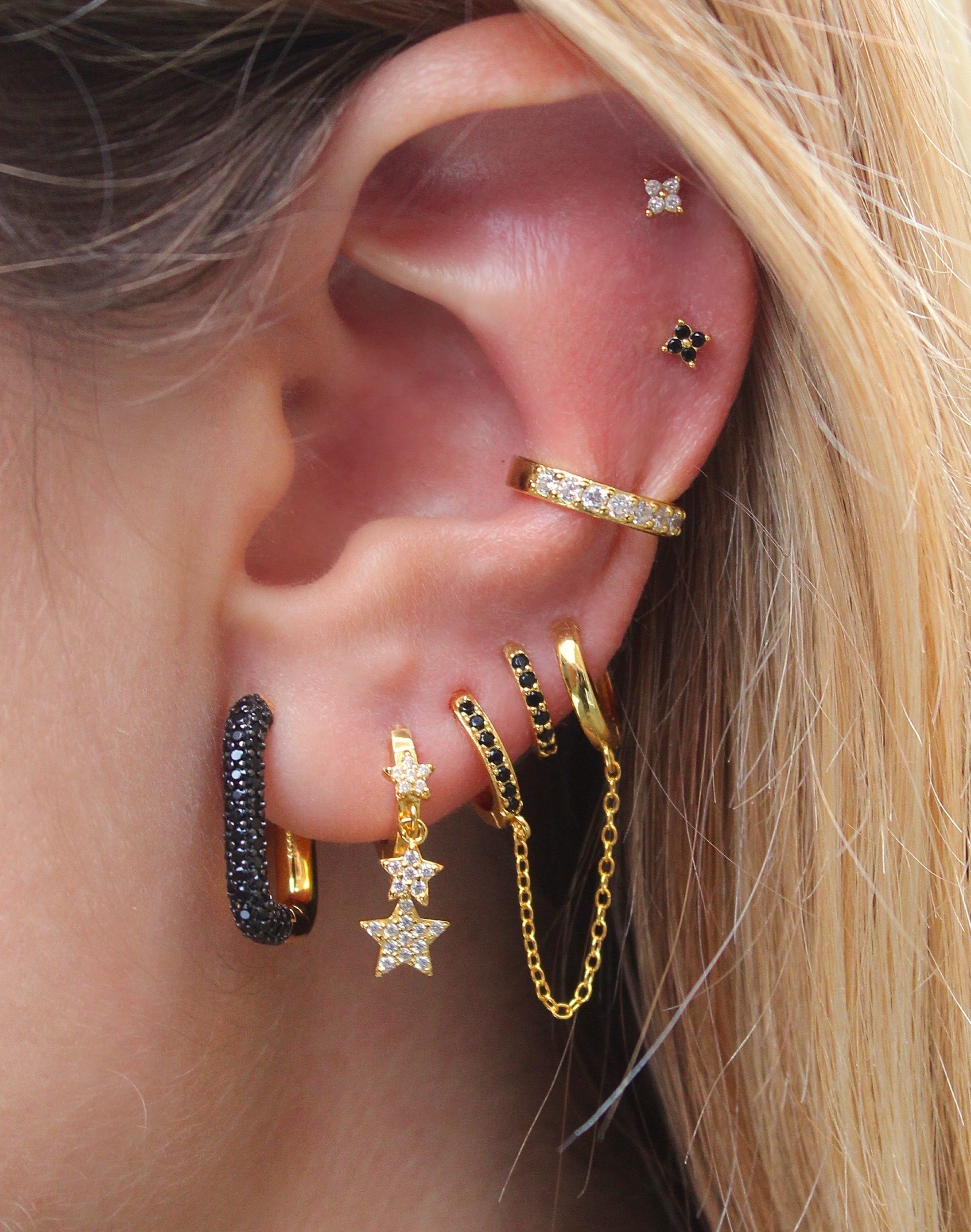 Piercing Barbell Flor Oro