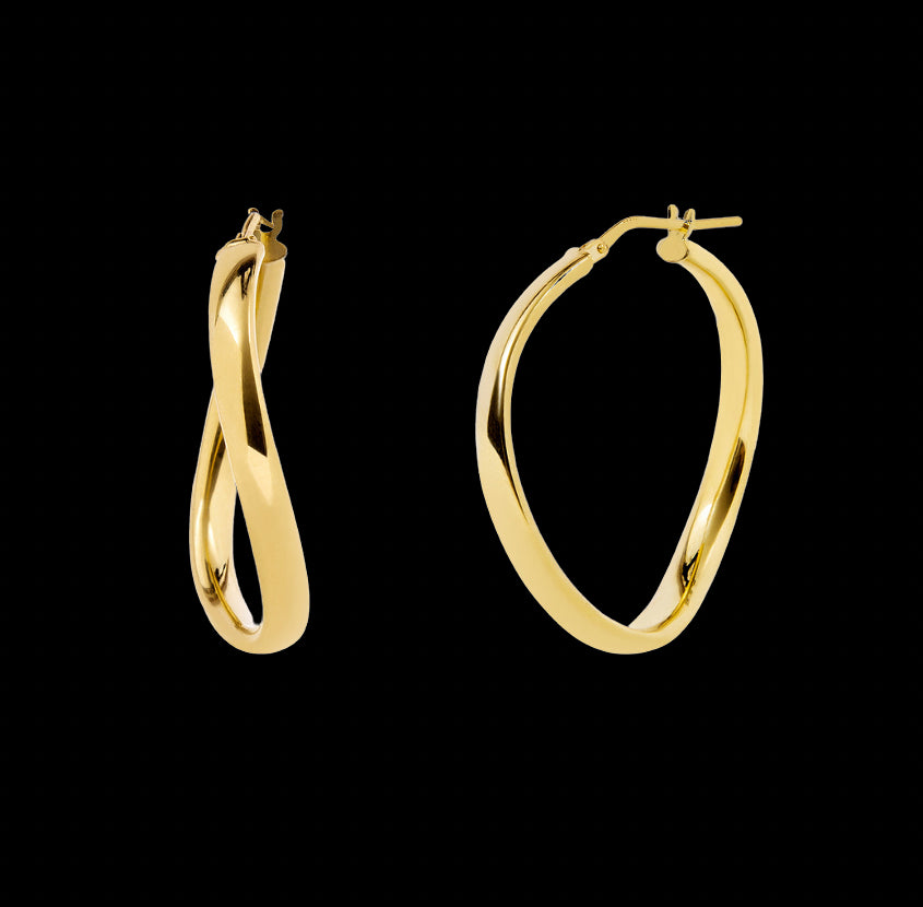 Pendientes de aro de oro con ola grande
