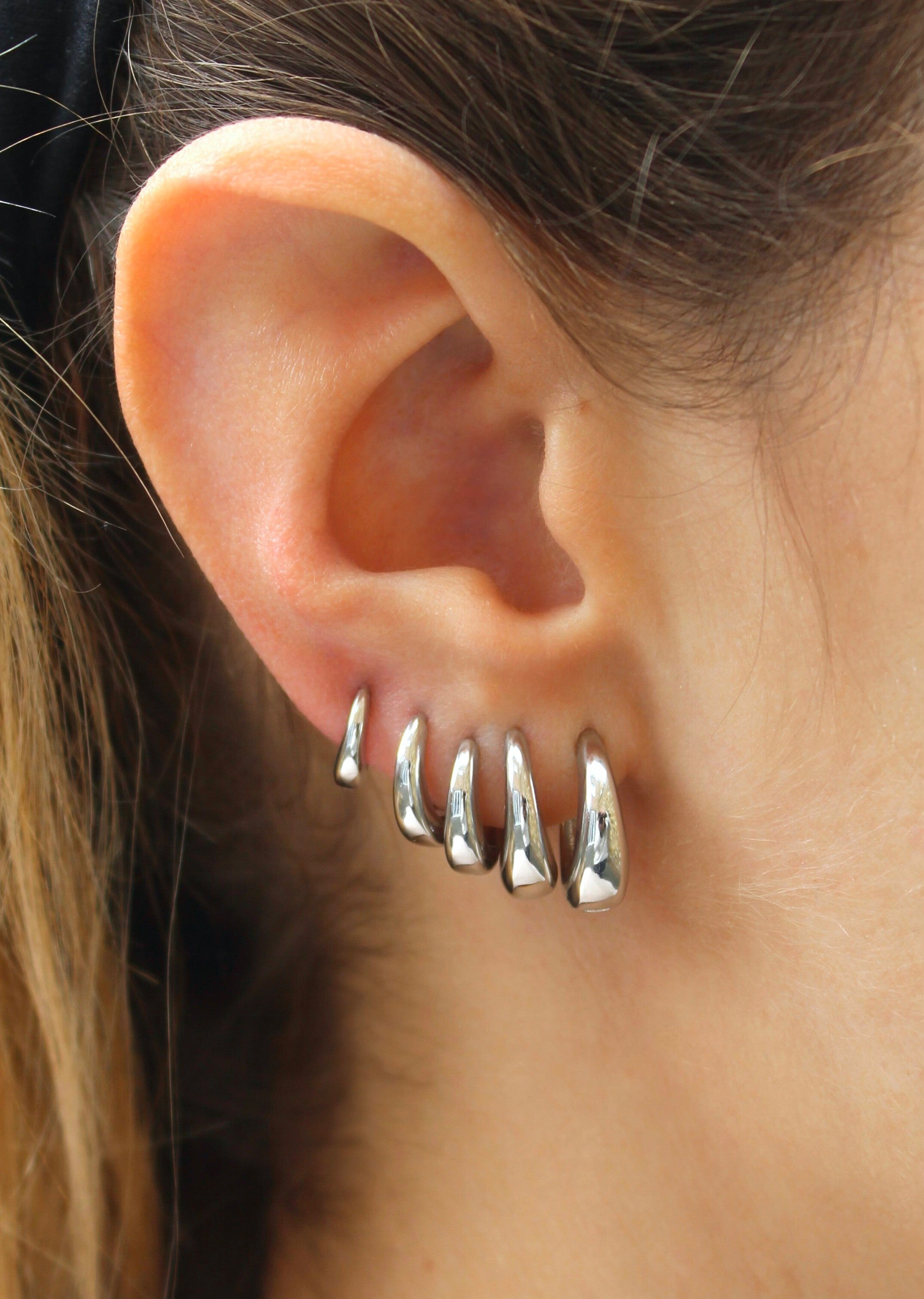 Classic Oval Silver Hoop Earrings 14mm