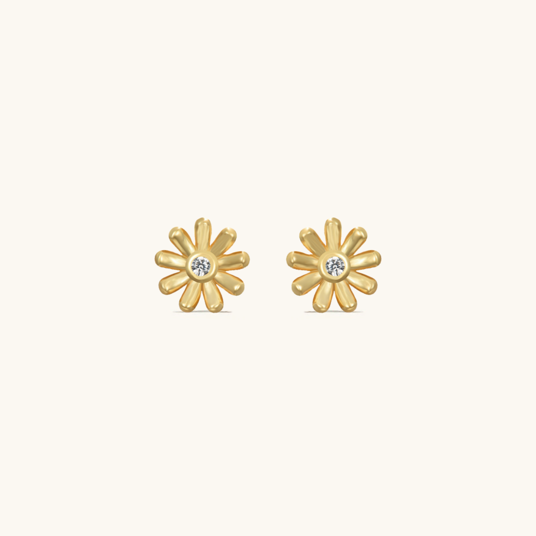 Daisy Studs in Gold