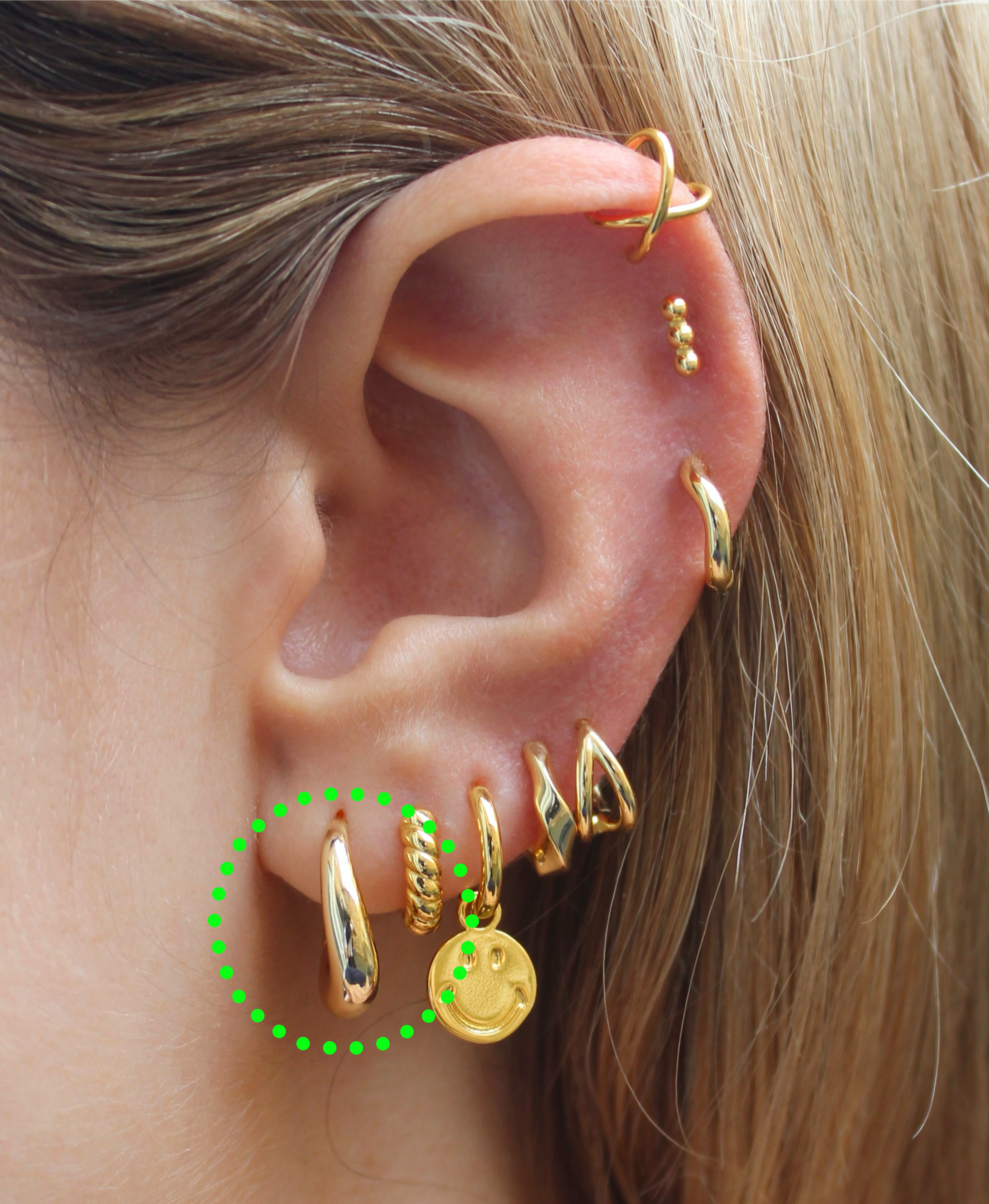 Wavy Medium Gold Hoops