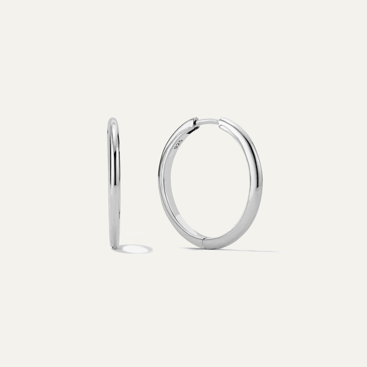 Basic Classic Silver Hoops 22MM