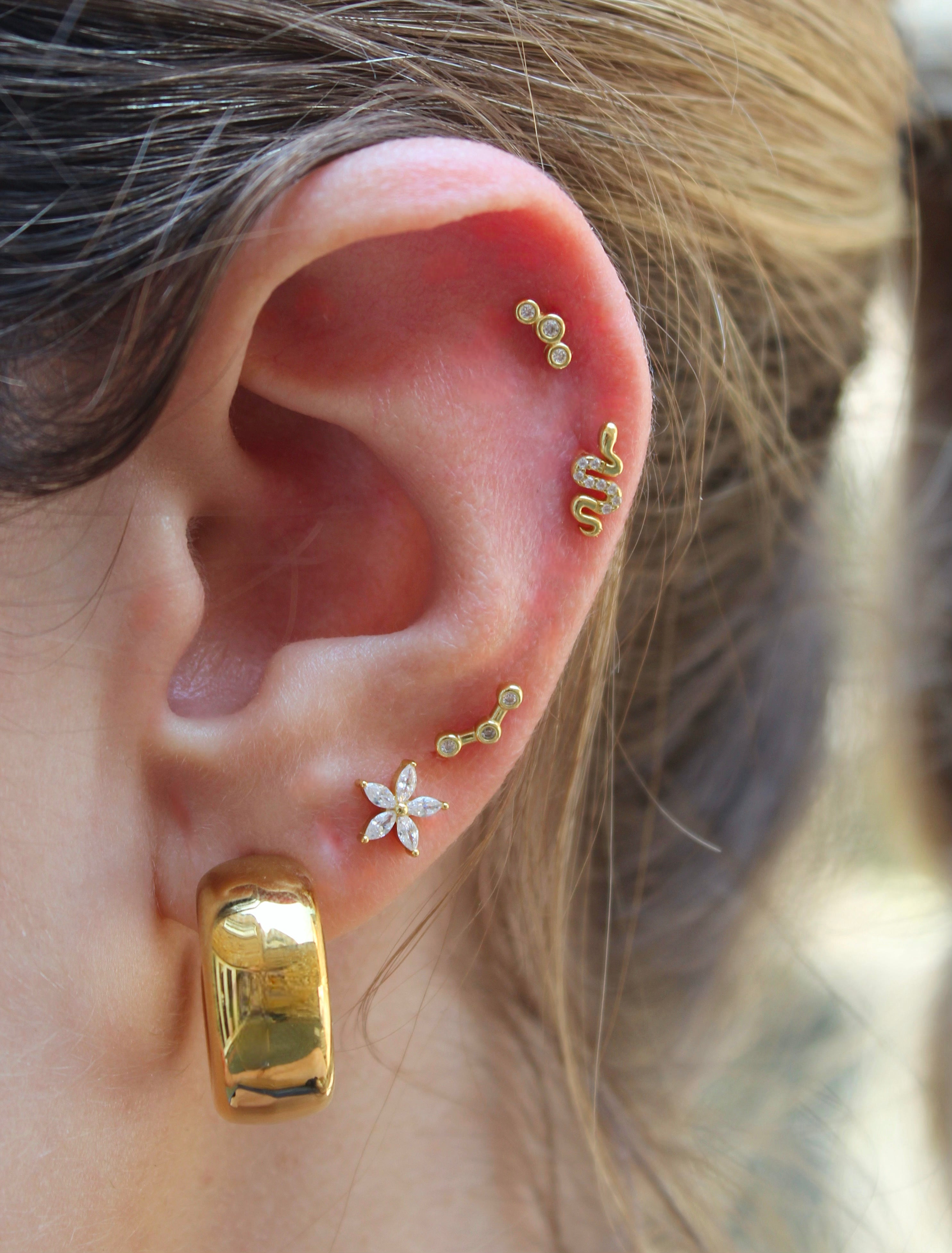 Starfish CZ Gold Barbell Piercing