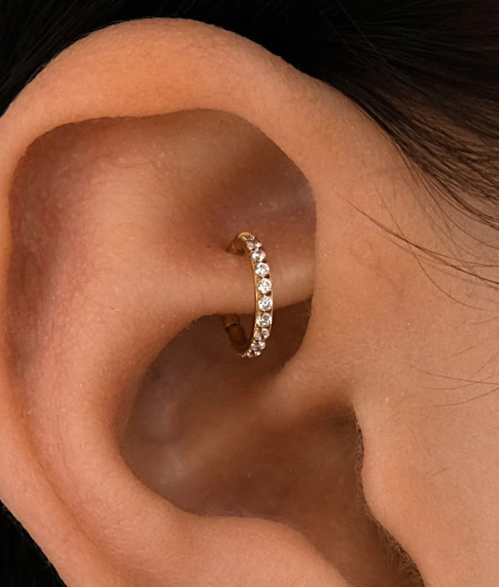 Rook Oval CZ Pavé Gold Clicker