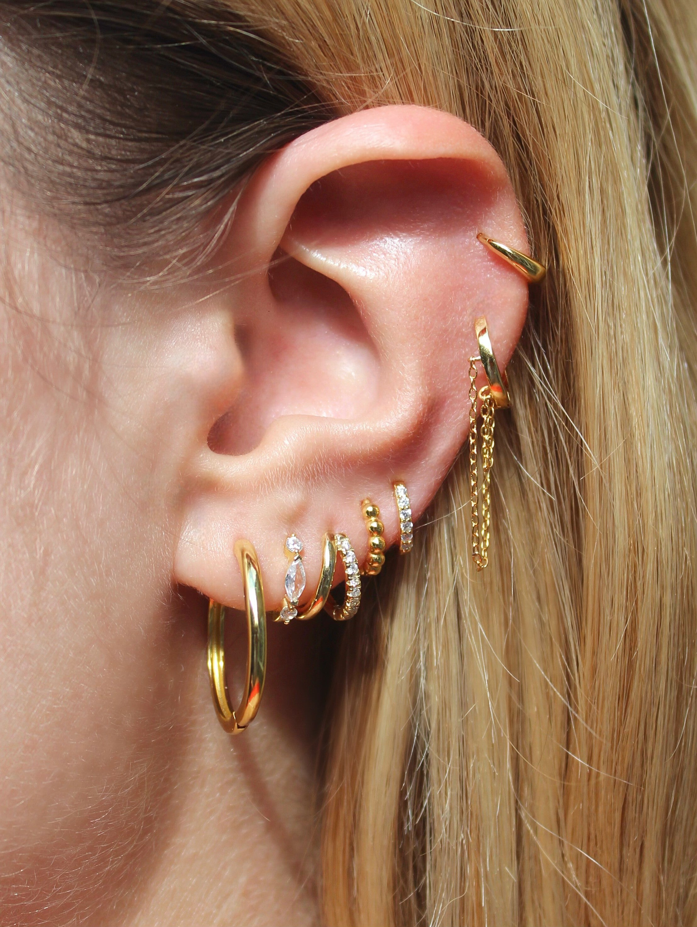 Helix Chain Gold Earring